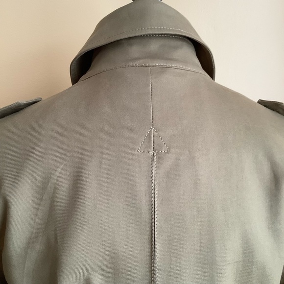 BANANA REPUBLIC Tan Voyage Safari Jacket Belted Size 8 Tall - Picture 6 of 16